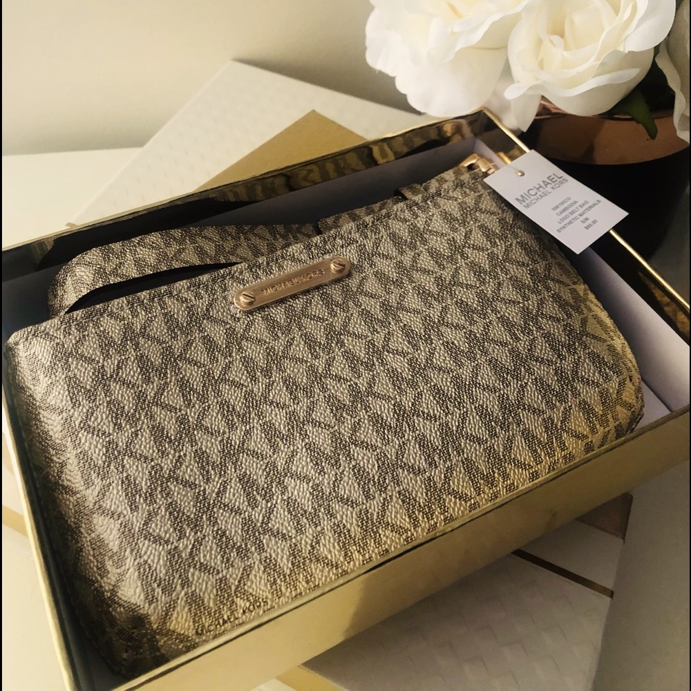 🎀MICHAEL Michael Kors Logo Belt Bag
